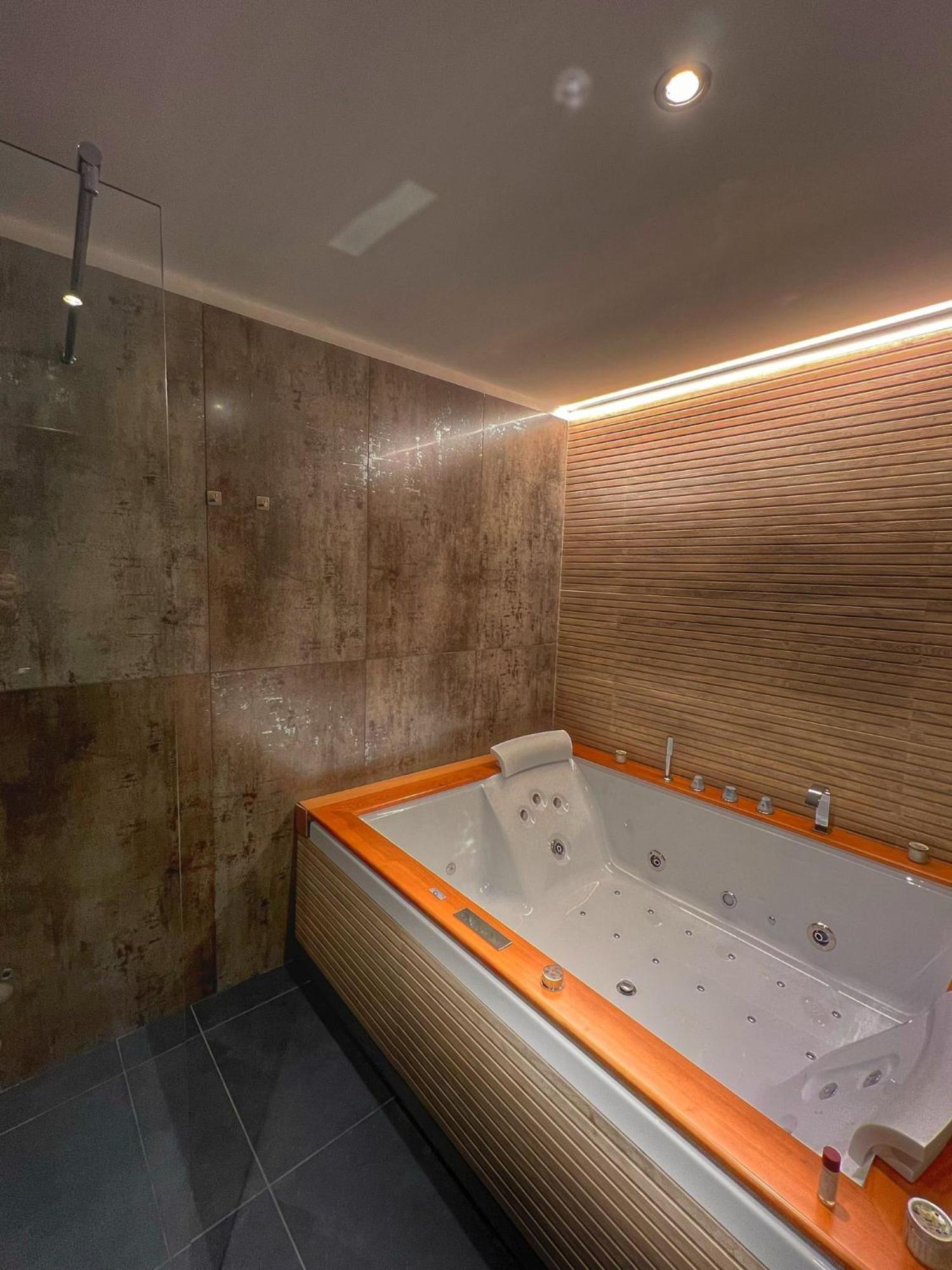 Amay City Suite Bari Zewnętrze zdjęcie